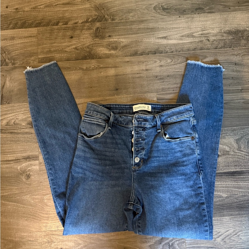 Abercrombie & Fitch High Rise Blue Jeans